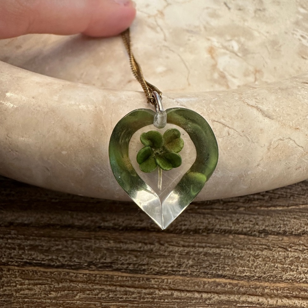 Vintage 4 Leaf Clover Necklace, Preserved in an Acrylic Heart.